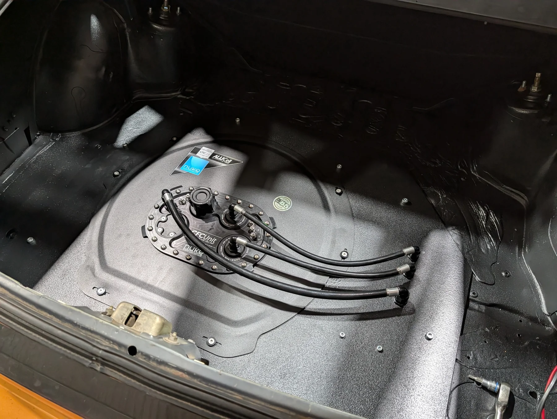 Custom motorsport fuel cell