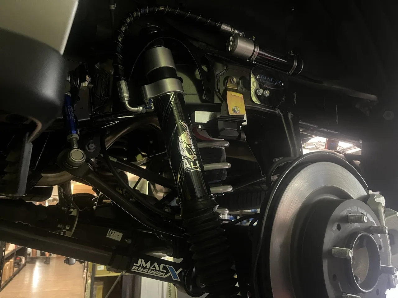 JMACX rear suspension on 300 Series LandCruiser