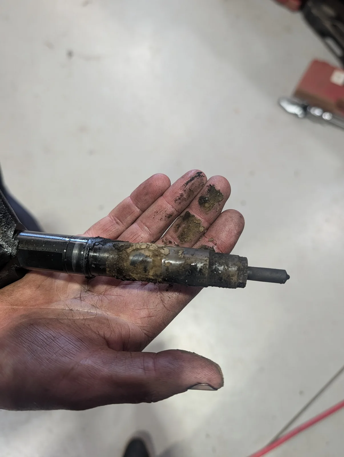 Contaminated faulty diesel injector